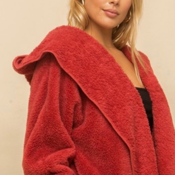 ❤️VINTAGE RED PLUSH HOODED JACKET - Picture 3 of 7